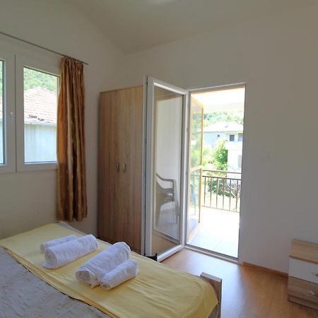 Apartments Stevan Bar Bagian luar foto